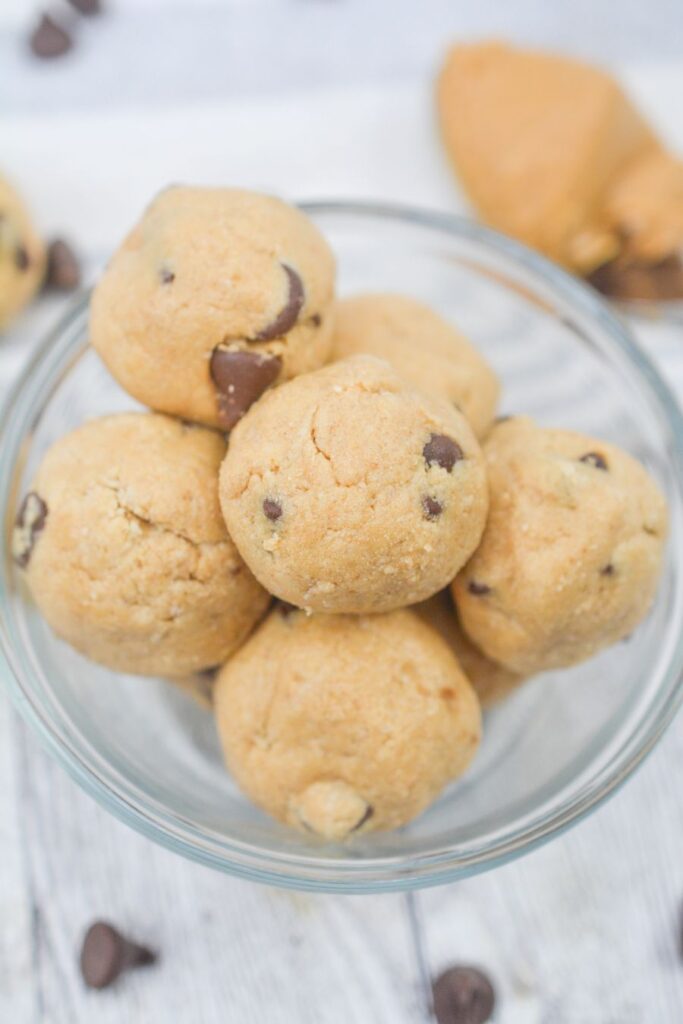 Cookie Dough Energy Balls in a glass bowl.